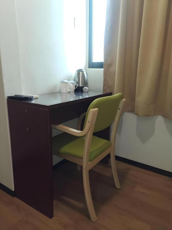 Hotel Holiday Kota Kinabalu Kültér fotó